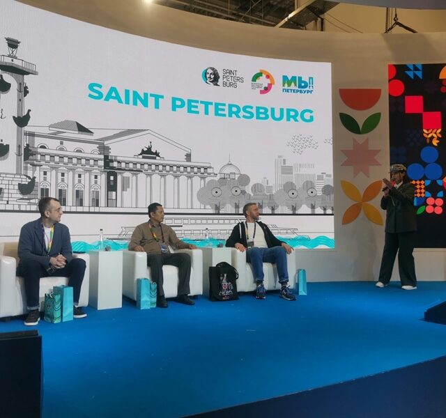 Вьетнам принял участие в диалоге на Всемирном фестивале молодёжи 2024 года в России